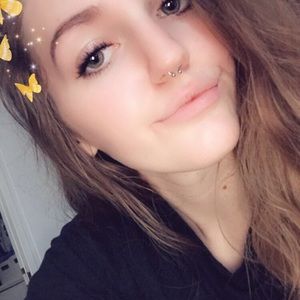 Meet your Posher, Jordyn